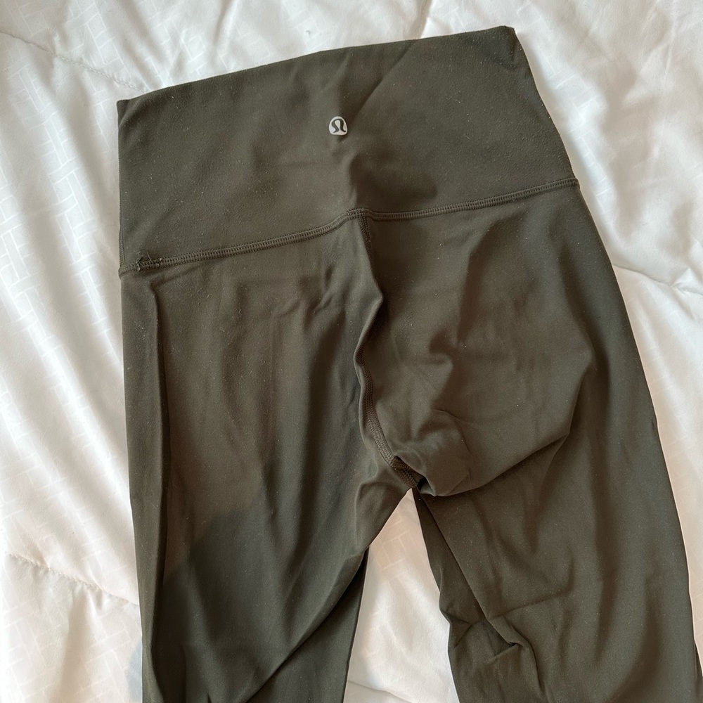 Lululemon High Waisted Wunder Under Leggings